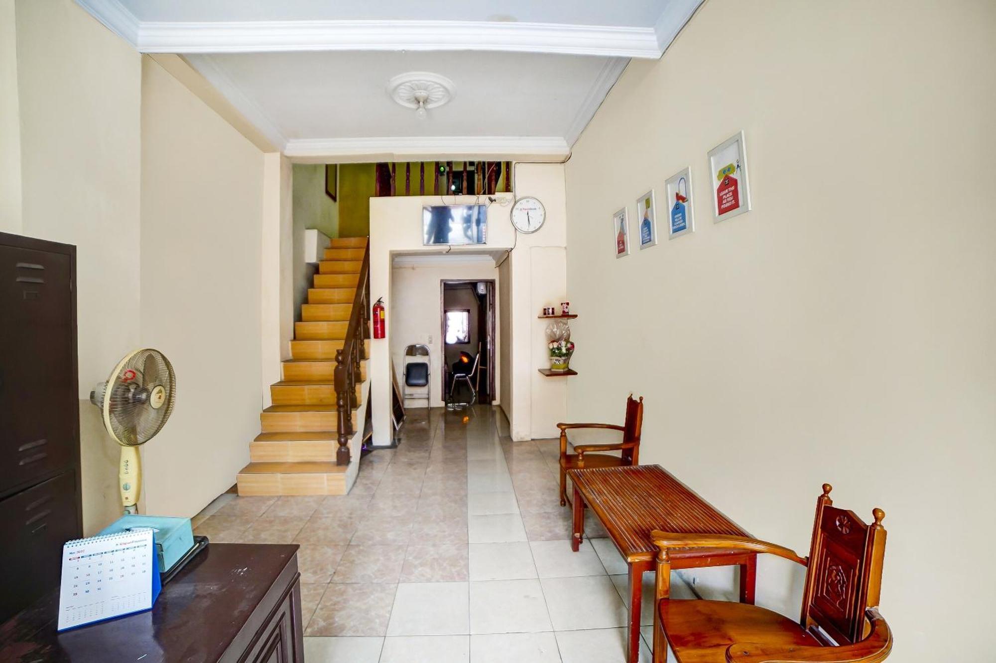 Oyo 91199 Felicia Homestay Medan Eksteriør bilde