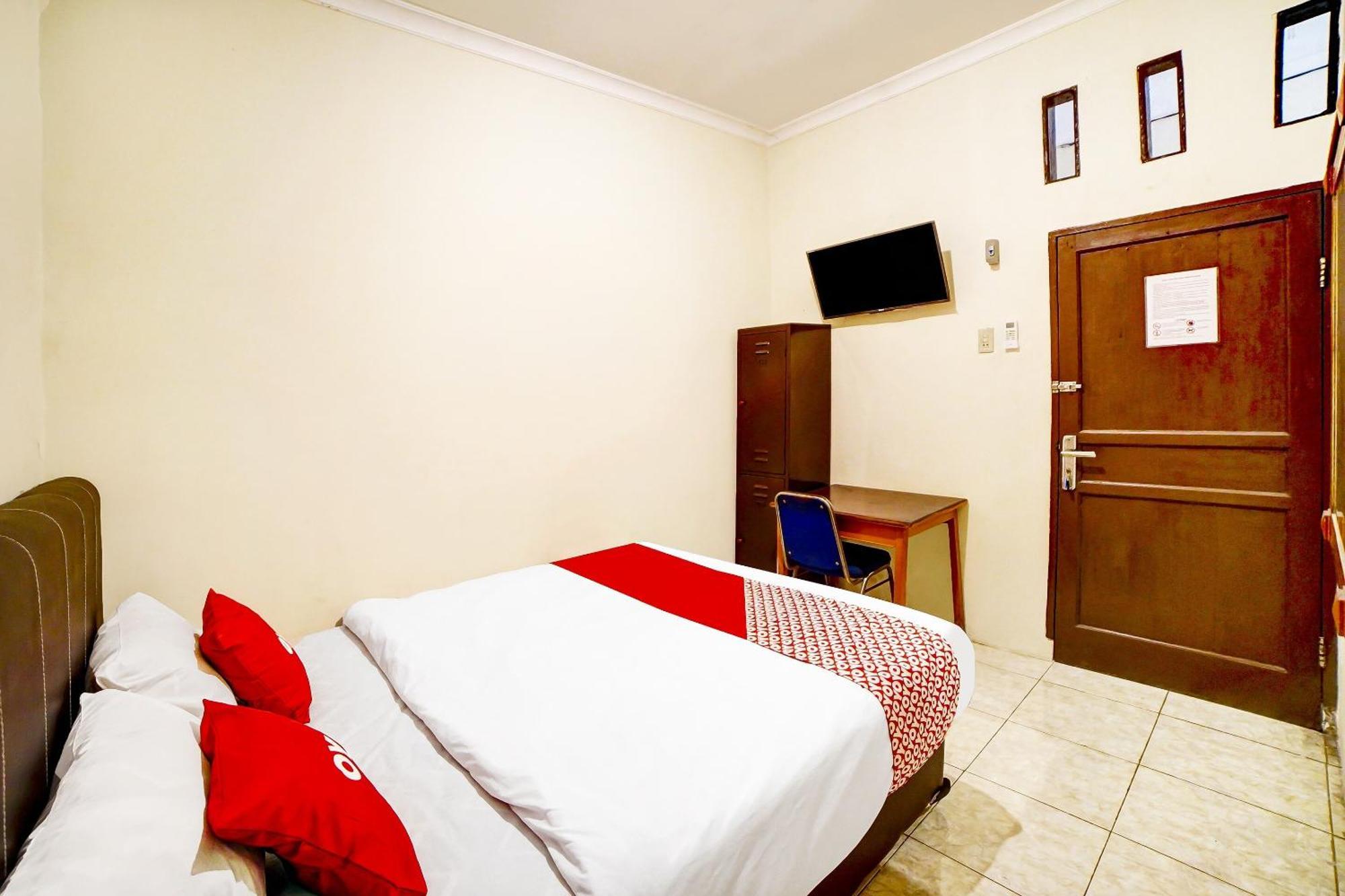 Oyo 91199 Felicia Homestay Medan Eksteriør bilde