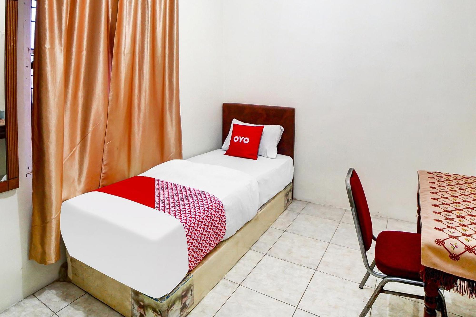 Oyo 91199 Felicia Homestay Medan Eksteriør bilde